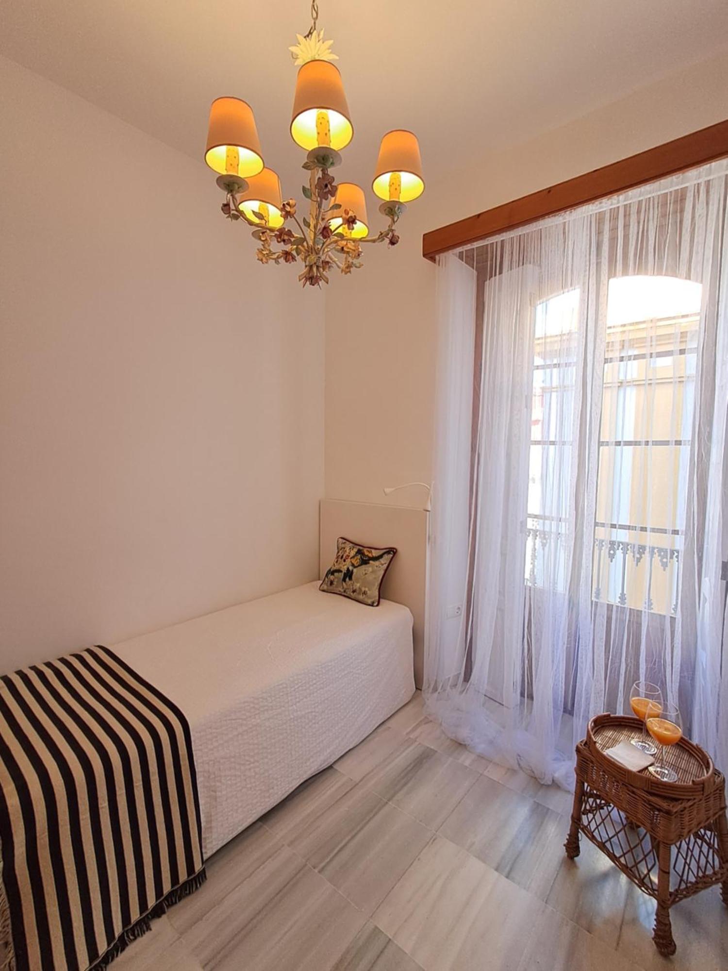 Apartamentos Almirante Hoyos Sevilla Exterior foto